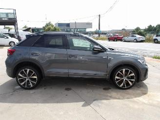 Volkswagen T-Roc R-LINE picture 4