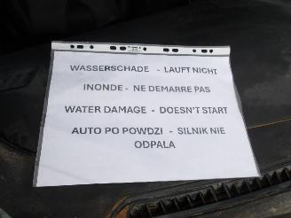 Peugeot 5008 HYBRID ALLURE picture 2