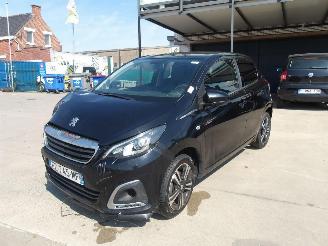 krockskadad bil auto Peugeot 108 GT- LINE 2018/7