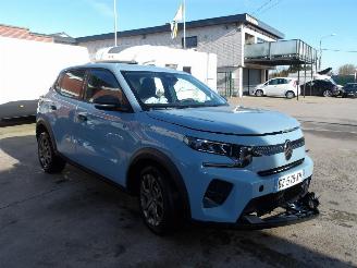 Vrakbiler auto Citroën C3 113E-MAX 2024/9