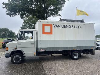 Mercedes Overige 711 D BAKWAGEN MET HYDR. LAADKLEP picture 3