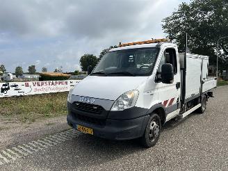krockskadad bil bedrijf Iveco Daily 50C14G openlaadbak AARDGAS (CNG) categorie C rijbewijs, airco 2013/12