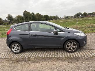 Ford Fiesta 1.25 Titanium airco picture 20