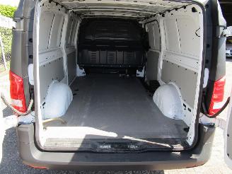 Mercedes Vito 110 CDI Extra Lang picture 16