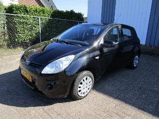 skadebil auto Hyundai I-20 Airco Radio/CD 5-Drs 2012/6