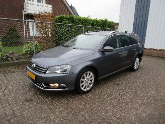 Damaged car Volkswagen Passat 1.4 TSI Automaat High-Line 2014/8