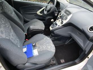 Ford Ka Airco Radio/CD 131.000 KM picture 10