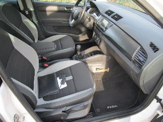 Skoda Fabia 1.2 TSI Airco Schadevrij picture 7