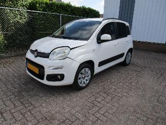 skadebil auto Fiat Panda 0.9 Twin Air Airco Radio/CD 2013/1