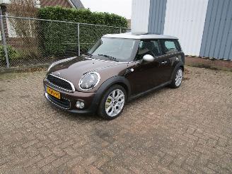 Damaged car Mini Clubman 1.6 Leder Panodak Clima 6-Bak 2008/2