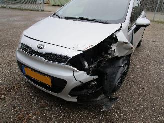 Kia Rio 1.2 Clima Radio/CD picture 5