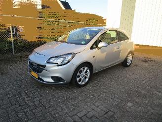 krockskadad bil auto Opel Corsa 1.3 CDTI Navi Clima Automaat 2015/12