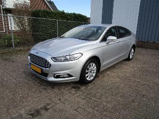 skadebil auto Ford Mondeo 1.5 Automaat Navi Camera Clima 2018/3