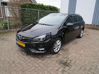 Avarii autoturisme Opel Astra 1.2 Nieuwe Motor Camera Navi 2021/11