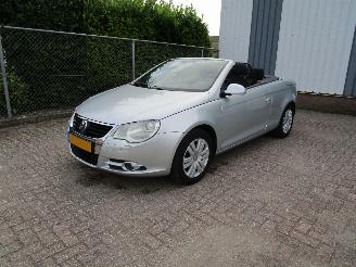 Vaurioauto  passenger cars Volkswagen Eos 1.4 TSI Navi Clima 6-Bak 2008/4
