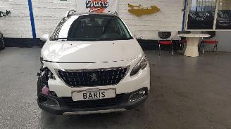 Peugeot 2008 1.2 Pure Tech Blue Lease Executive picture 2