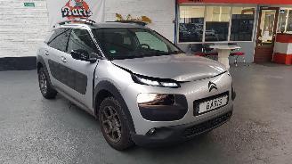 Citroën C4 cactus 1.2 PURETECH12V  4DRS BENZ 1.199CC 60KW 82PK picture 3