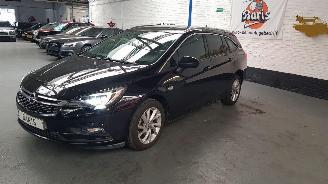 Vaurioauto  passenger cars Opel Astra 1.4 TURBO 16V COMBI  BENZ-LPG 1.399CC 110KW 150PK 2018/11