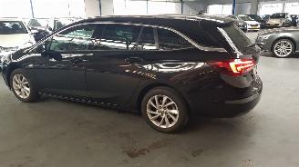 Opel Astra 1.4 TURBO 16V COMBI  BENZ-LPG 1.399CC 110KW 150PK picture 6