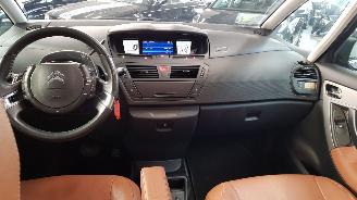 Citroën C4-picasso 1.6 16V THP AUTOMAAT MPV  BENZ 1.598CC 115KW 156PK picture 7
