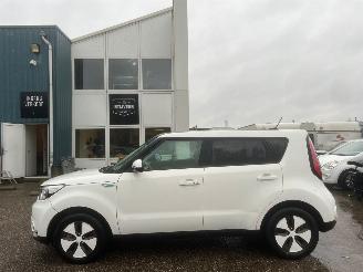 Kia E-Soul EV Edition AUTOMAAT 30 kWh BJ 2019 38808 KM picture 2