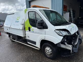 krockskadad bil bedrijf Citroën Jumper 33 2.2 HDI L2 Geen sleutels aanwezig 2015/1