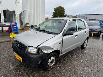 Avarii autoturisme Suzuki Alto 1.1 GX BJ 2006 46.641 2006/1