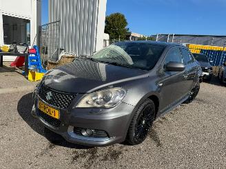 škoda osobní automobily Suzuki Kizashi 2.4 Sport AUTOMAAT BJ 2011 205.760 KM 2011/1