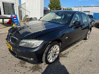 skadebil auto BMW 3-serie 325i High Executive BJ 2009 172.655 KM 2009/5