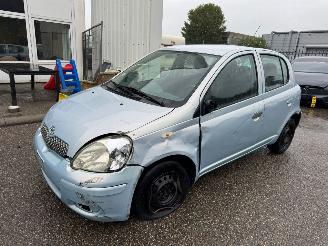 krockskadad bil auto Toyota Yaris 1.3 AUTOMAAT VVT-i Sol BJ 2004 152.811 KM 2004/4