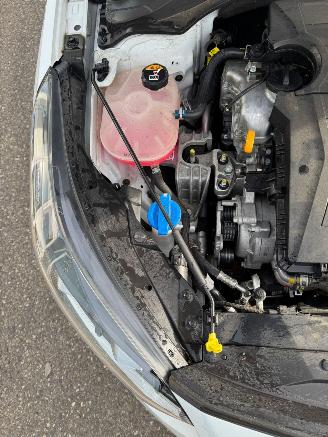 Kia Cee d Sportswagon 1.6 AUTOMAAT GDI PHEV DynamicPlusLine BJ 2023 picture 7