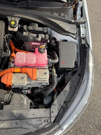 Kia Cee d Sportswagon 1.6 AUTOMAAT GDI PHEV DynamicPlusLine BJ 2023 picture 14