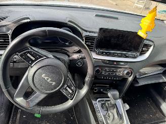 Kia Cee d Sportswagon 1.6 AUTOMAAT GDI PHEV DynamicPlusLine BJ 2023 picture 13