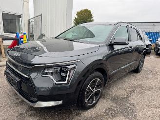 Kia Niro 1.6 GDi Hybrid DynamicPlusLine AUTOMAAT picture 1