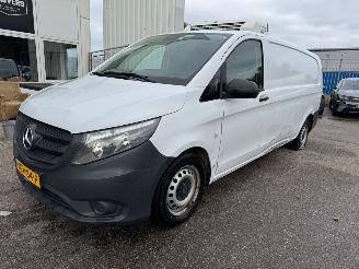 krockskadad bil bedrijf Mercedes Vito 114 CDI Extra Lang 2020/7