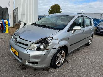 Unfallwagen Toyota Corolla-verso 1.6 VVT-i Terra 2004/6