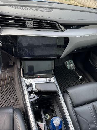 Audi E-tron e-tron 55 AUTOMAAT quattro advanced 95 kWh BJ 2019 122.944 KM picture 12