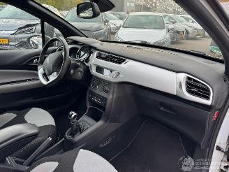 Citroën DS3 1.4 Chic BJ 2010 255.955 KM picture 7