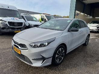 Auto incidentate Kia Ceed 1.0 T-GDi MHEV Design Edition AUTOMAAT 2025/5