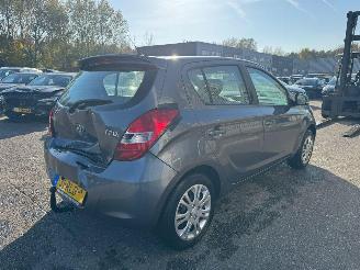 Hyundai I-20 1.2i i-Motion picture 5