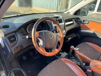 Kia Sportage 2.0 CVVT Fifteen picture 9