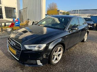 krockskadad bil auto Audi A3 Sportback 1.0 TFSI Sport Lease Edition 2016/12