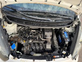 Kia Picanto 1.0 CVVT picture 8