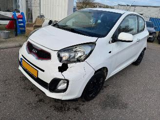 Avarii autoturisme Kia Picanto 1.0 CVVT 2013/8