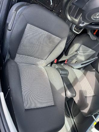 Volkswagen Polo 1.2 TDI BlueMotion Comfortline picture 19