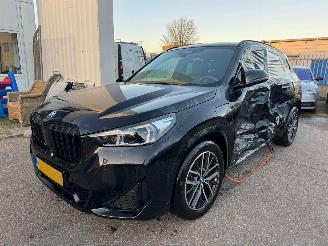 Schadeauto BMW X1 XDRIVE25E 2024/4