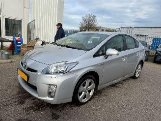 Vaurioauto  passenger cars Toyota Prius 1.8 Dynamic AUTOMAAT 2010/5