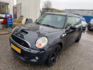 uszkodzony samochody osobowe Mini Mini Clubman 1.6 Cooper S 2008/7