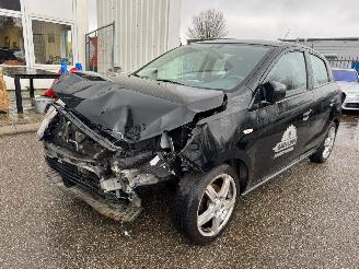 Mitsubishi Space-star 1.2 Cool+ picture 6