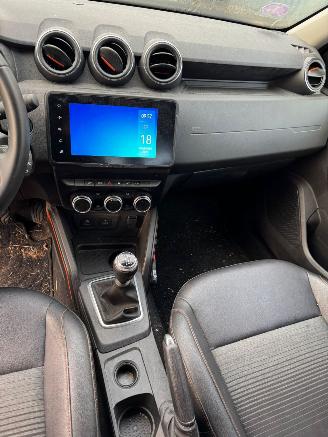 Dacia Duster 1.0 TCe Bi-Fuel Extreme BJ 2022 47.807 KM picture 9